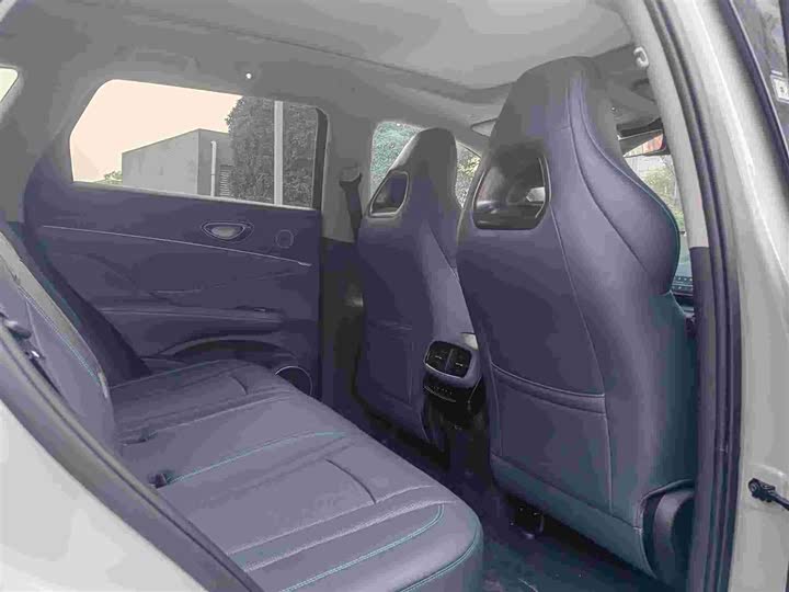 Фото 6 - BYD Sea Lion 07 DM-i Hybrid