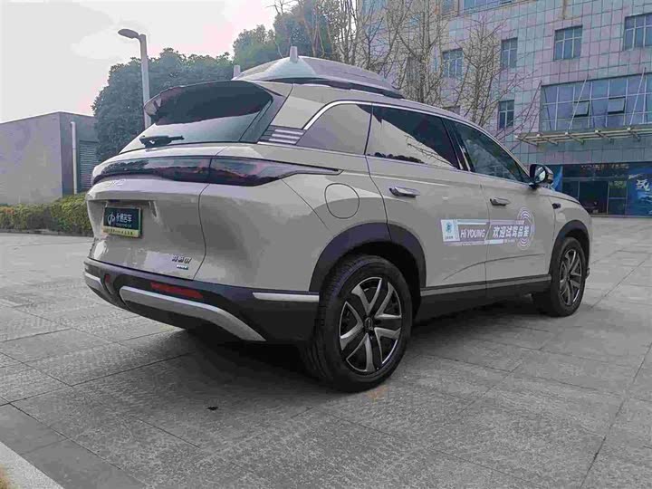 Фото 8 - BYD Sea Lion 07 DM-i Hybrid