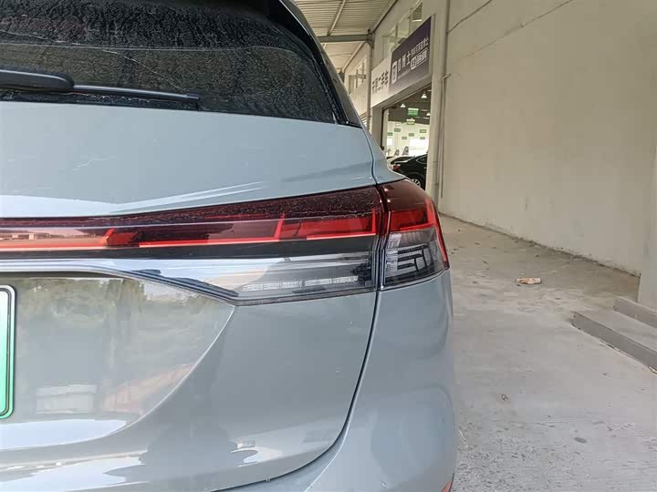 Фото 8 - Audi Q4 e-tron