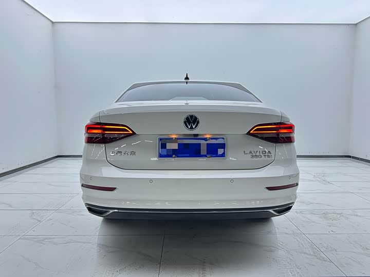 Фото 5 - Volkswagen Lavida