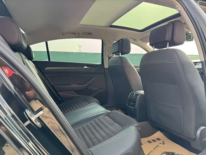 Фото 9 - Volkswagen Magotan