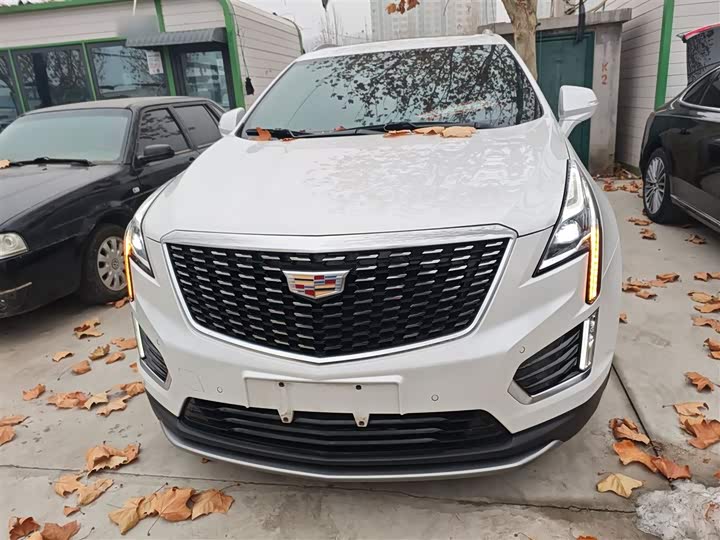 Фото 3 - Cadillac XT5