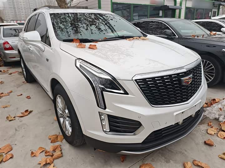 Фото 4 - Cadillac XT5