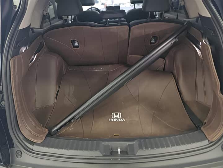 Фото 4 - Honda CR-V