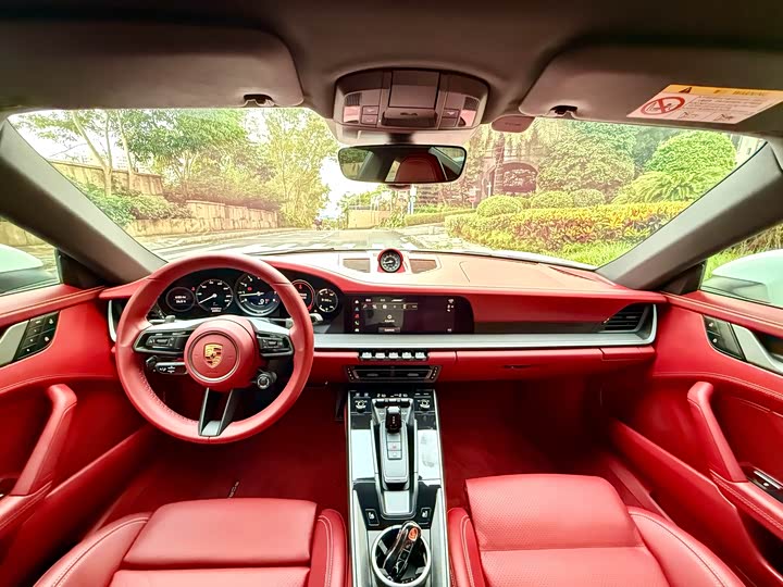 Фото 8 - Porsche 911