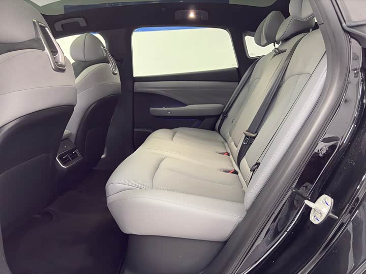 Фото 8 - Nissan N7