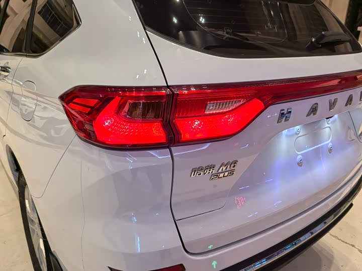 Фото 8 - Haval M6