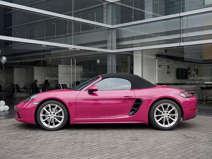 Фото 2 - Porsche 718