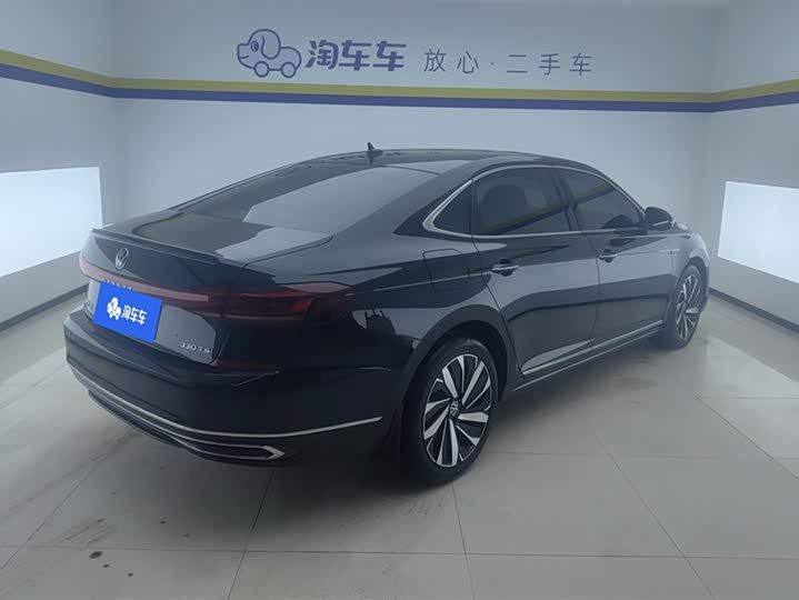 Фото 3 - Volkswagen Passat