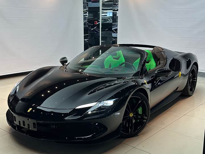 Фото 1 - Ferrari 296