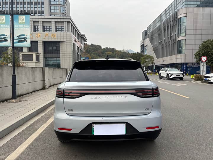 Фото 8 - Leapmotor C11