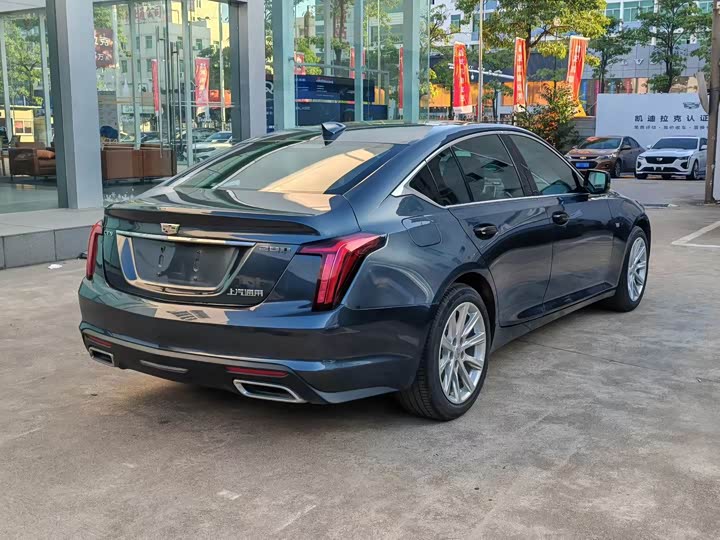 Фото 6 - Cadillac CT5