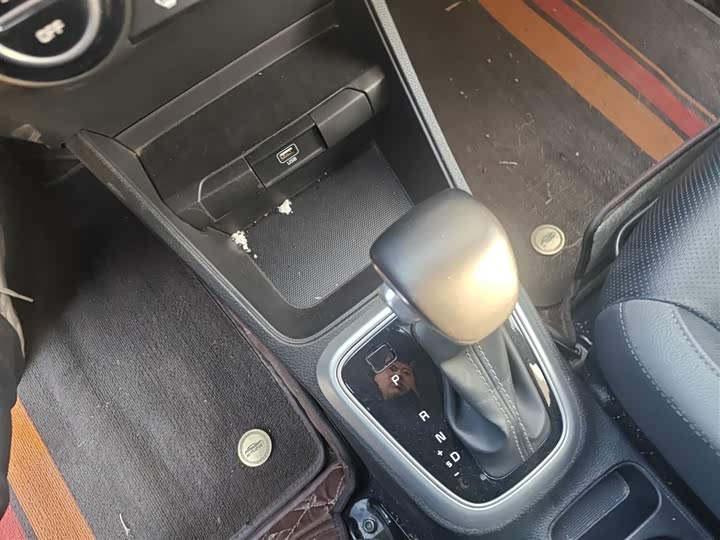 Фото 7 - Kia KX1