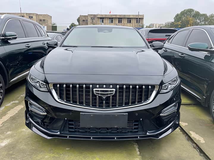 Фото 1 - Geely Preface