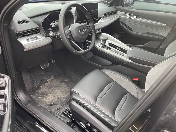 Фото 7 - Geely Preface