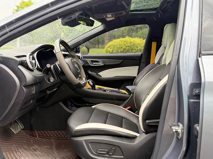 Фото 8 - MG Motor 6