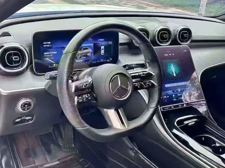 Фото 7 - Mercedes-Benz C-Class