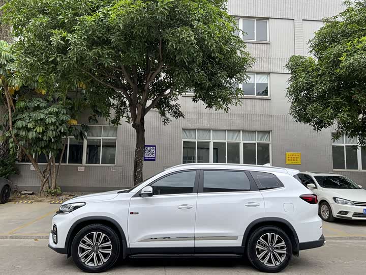 Фото 3 - Chery Tiggo 8