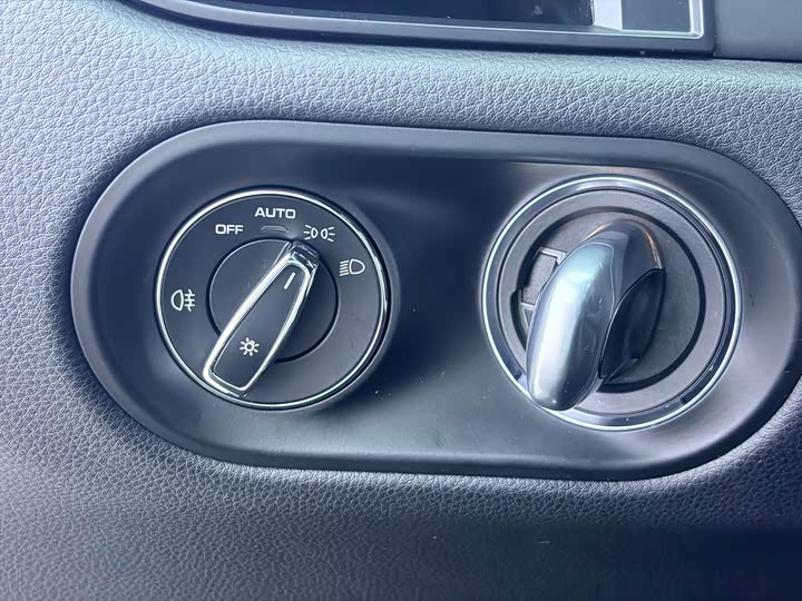 Фото 8 - Porsche Macan