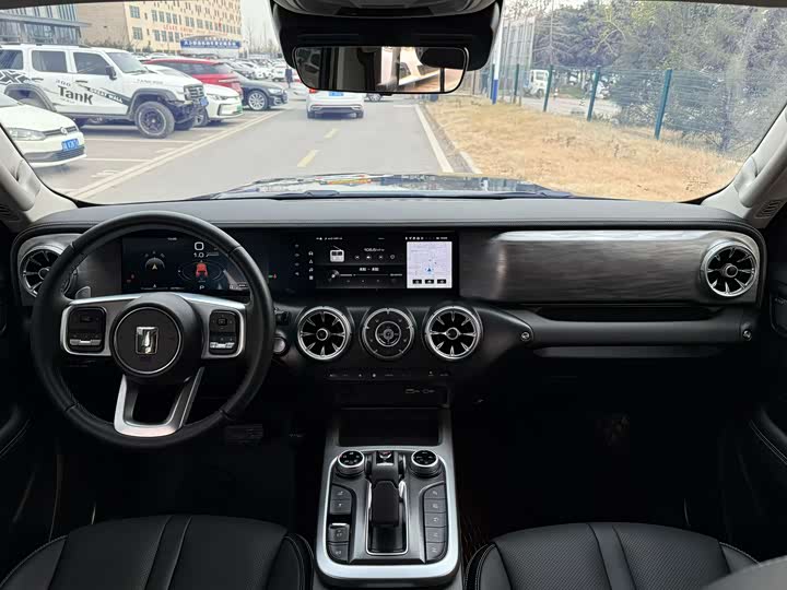 Фото 5 - Tank 300