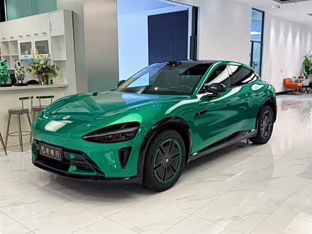 Фото 1 - Xiaomi YU7