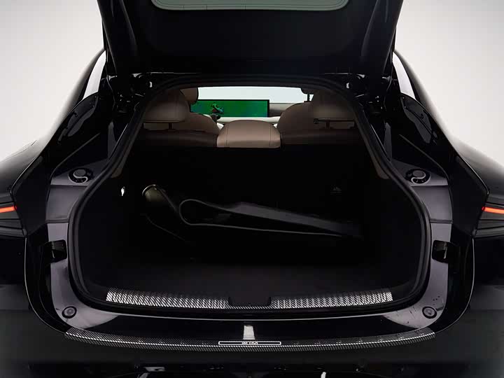 Фото 9 - IM motors L6