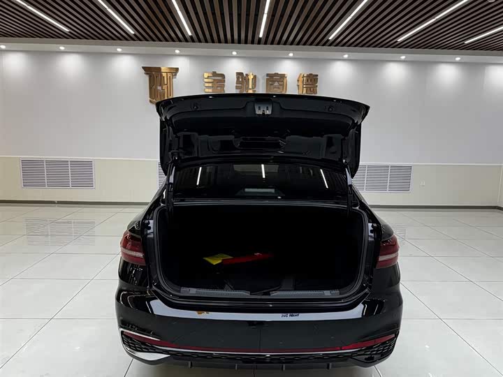 Фото 4 - Volkswagen Lavida