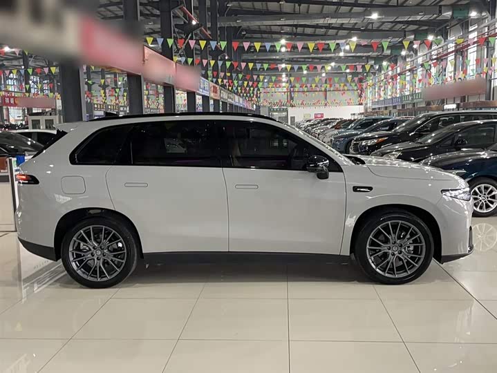 Фото 7 - Leapmotor C10