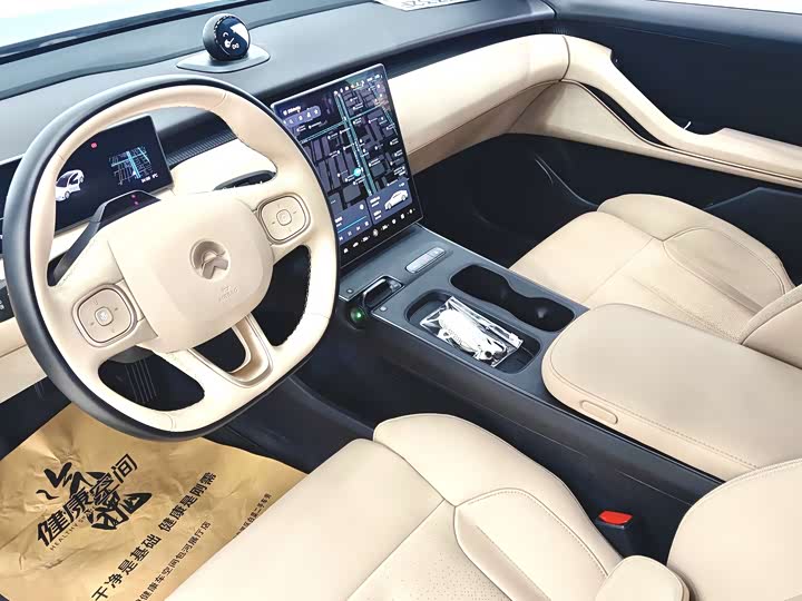 Фото 7 - Nio ET5