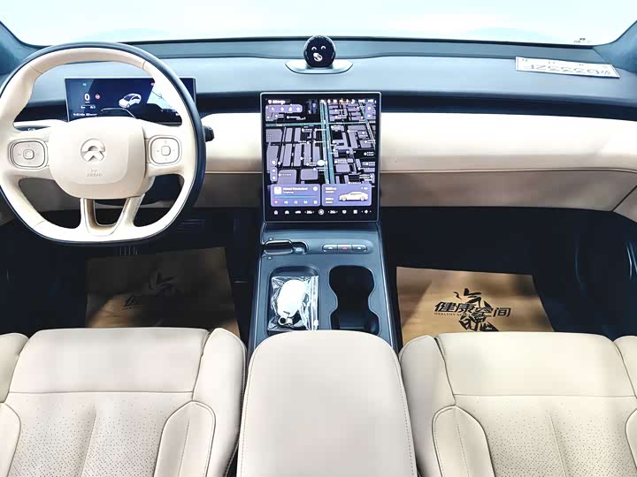 Фото 8 - Nio ET5