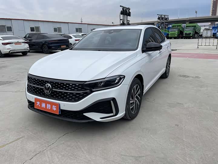 Фото 1 - Volkswagen Lavida