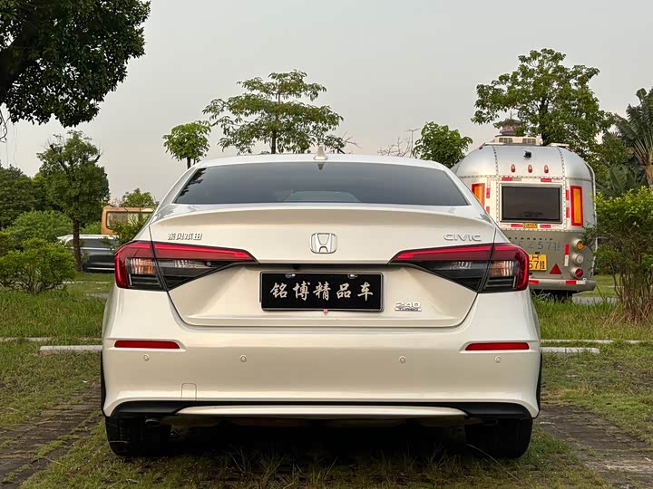 Фото 5 - Honda Civic