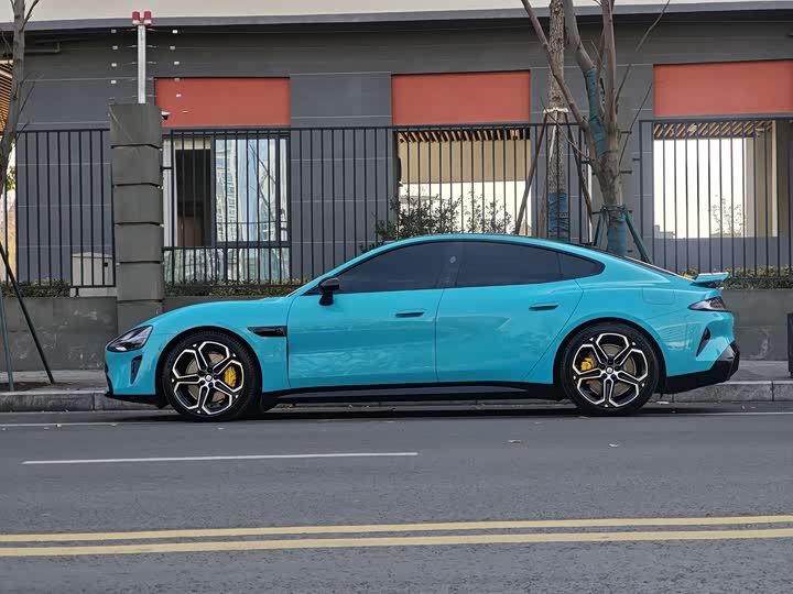 Фото 3 - Xiaomi SU7