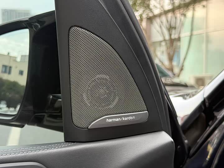 Фото 9 - BMW X5 M