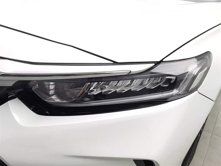 Фото 7 - Honda Inspire