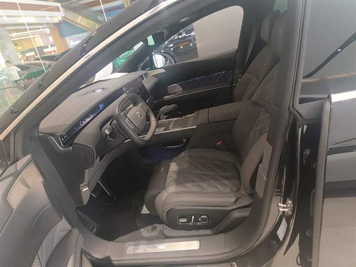 Фото 7 - Nio ET9