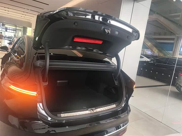 Фото 9 - Nio ET9