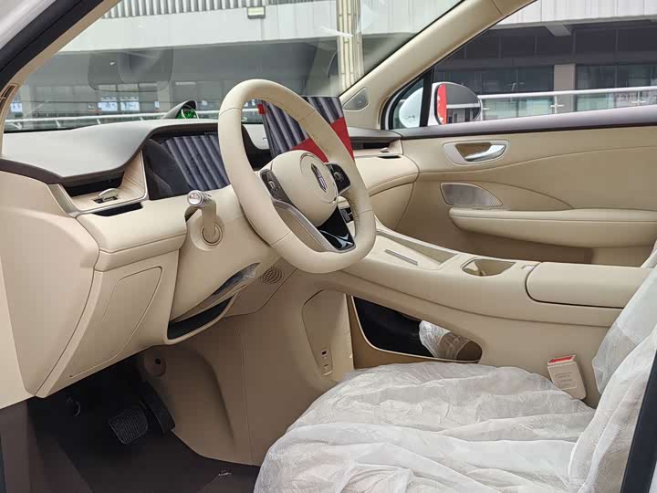 Фото 9 - Shangjie (Huawei × SAIC) H5