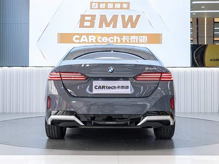 Фото 5 - BMW 5 Series