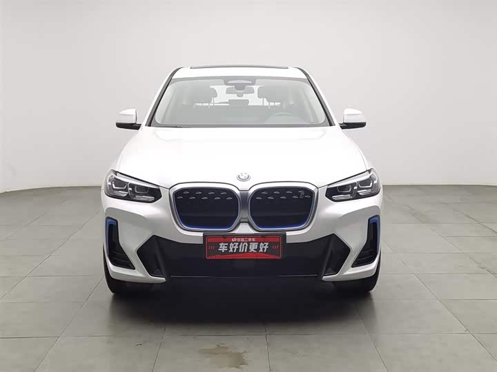 Фото 3 - BMW iX3