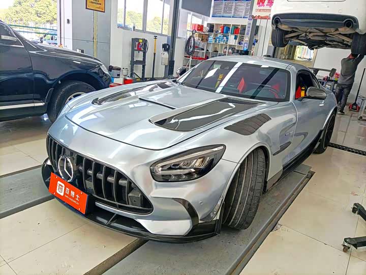Фото 1 - Mercedes-Benz AMG GT