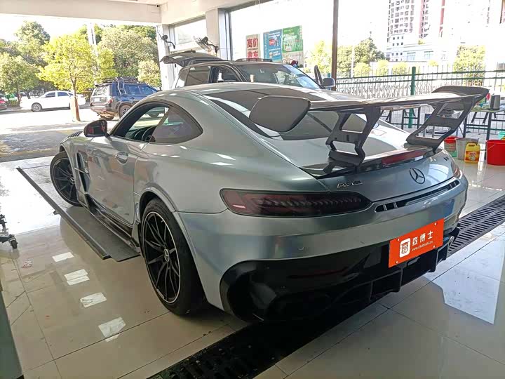 Фото 4 - Mercedes-Benz AMG GT