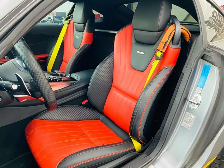 Фото 8 - Mercedes-Benz AMG GT