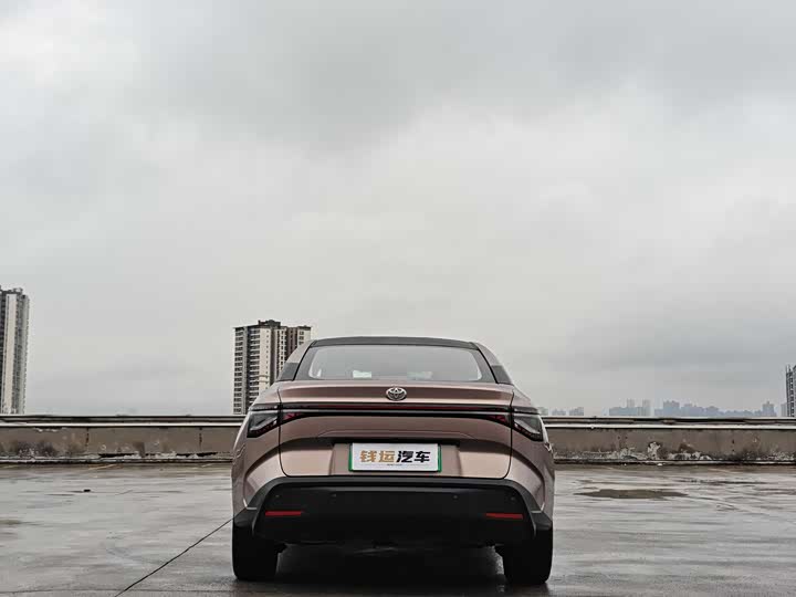 Фото 7 - Toyota bZ3