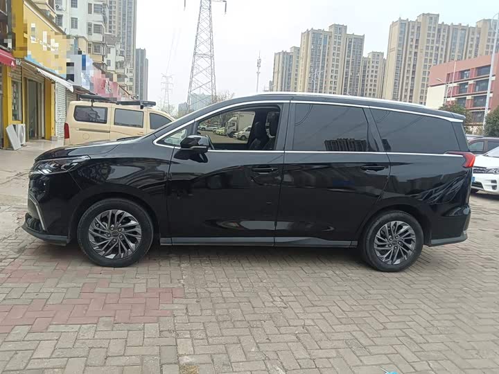 Фото 5 - Maxus G50