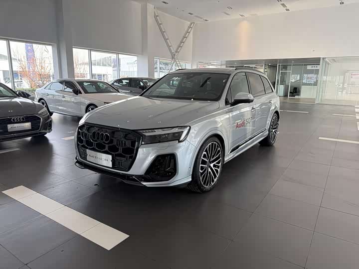 Фото 3 - Audi SQ7