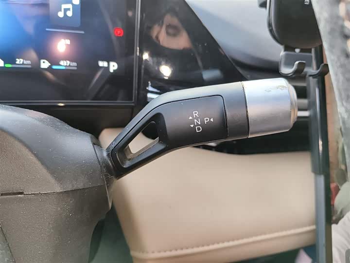 Фото 7 - Geely Galaxy L6