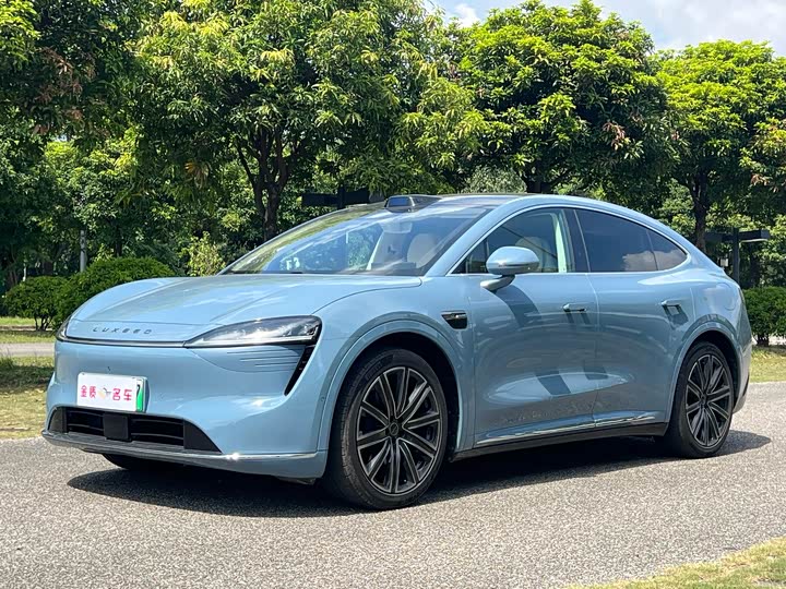 Фото 1 - Luxeed R7