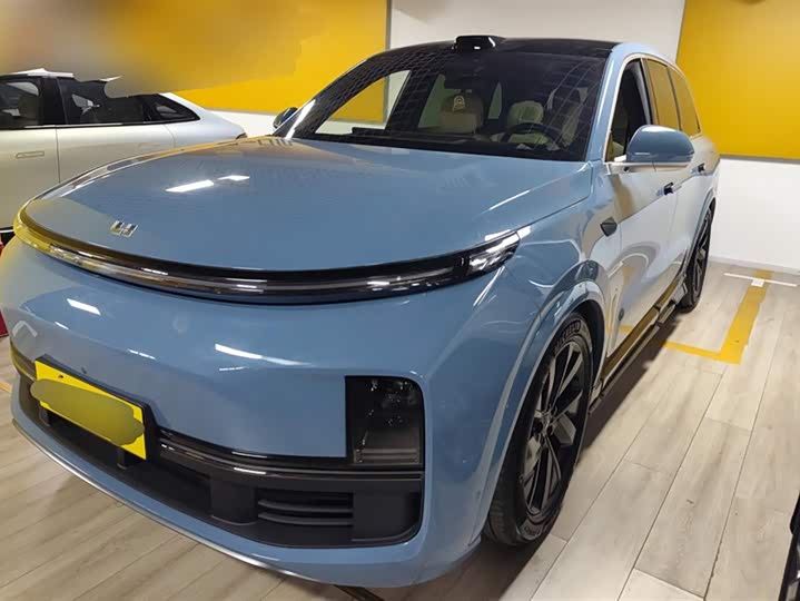 Фото 1 - LiXiang L8