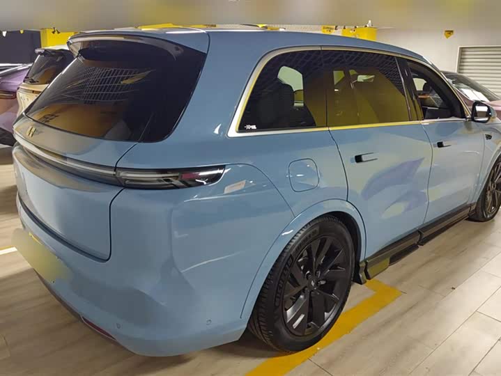 Фото 3 - LiXiang L8